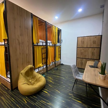 Flats Hostel 아스타나 외부 사진