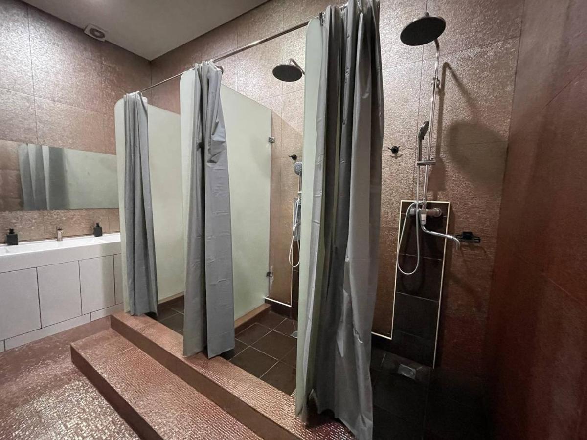 Flats Hostel 아스타나 외부 사진